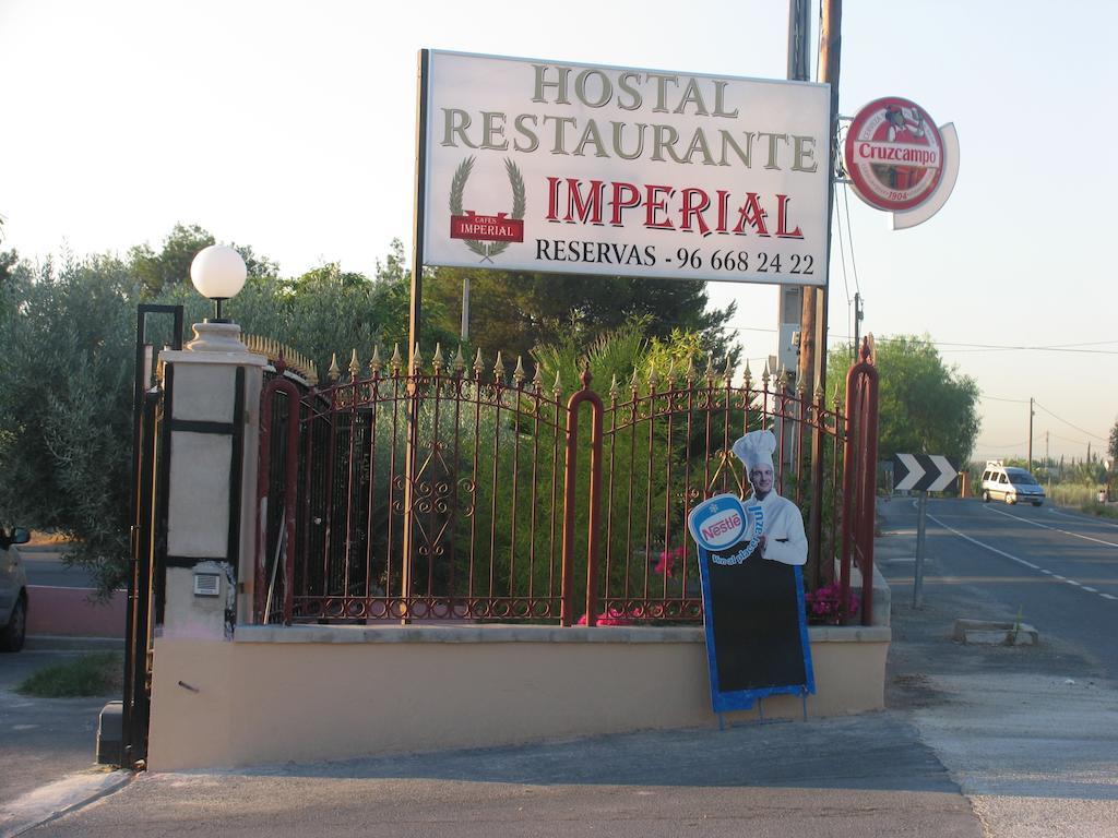 Hostal Imperial Кревильенте Экстерьер фото